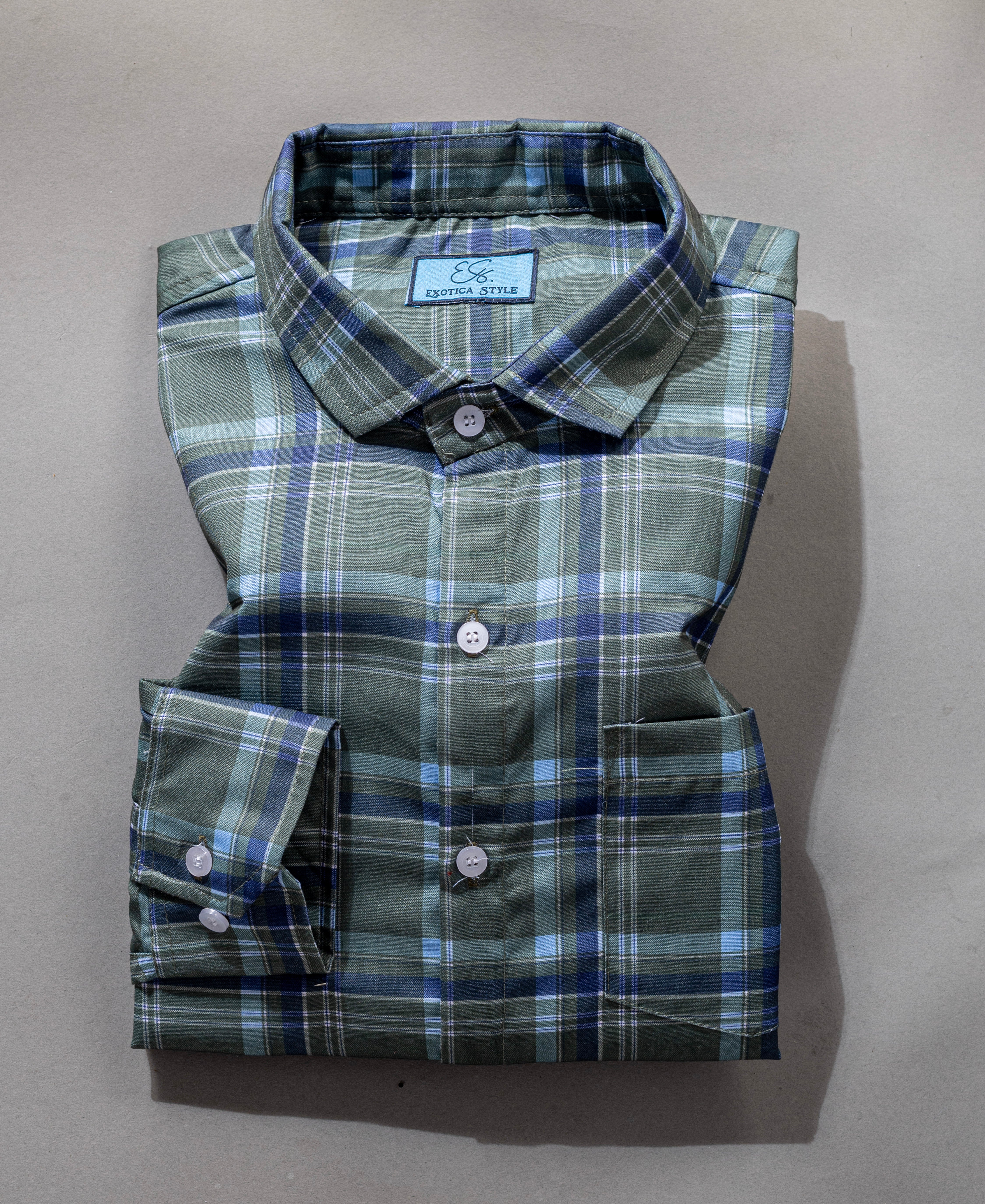 Men’s Green Checked Cotton Shirt with Long Sleeves and Pocket