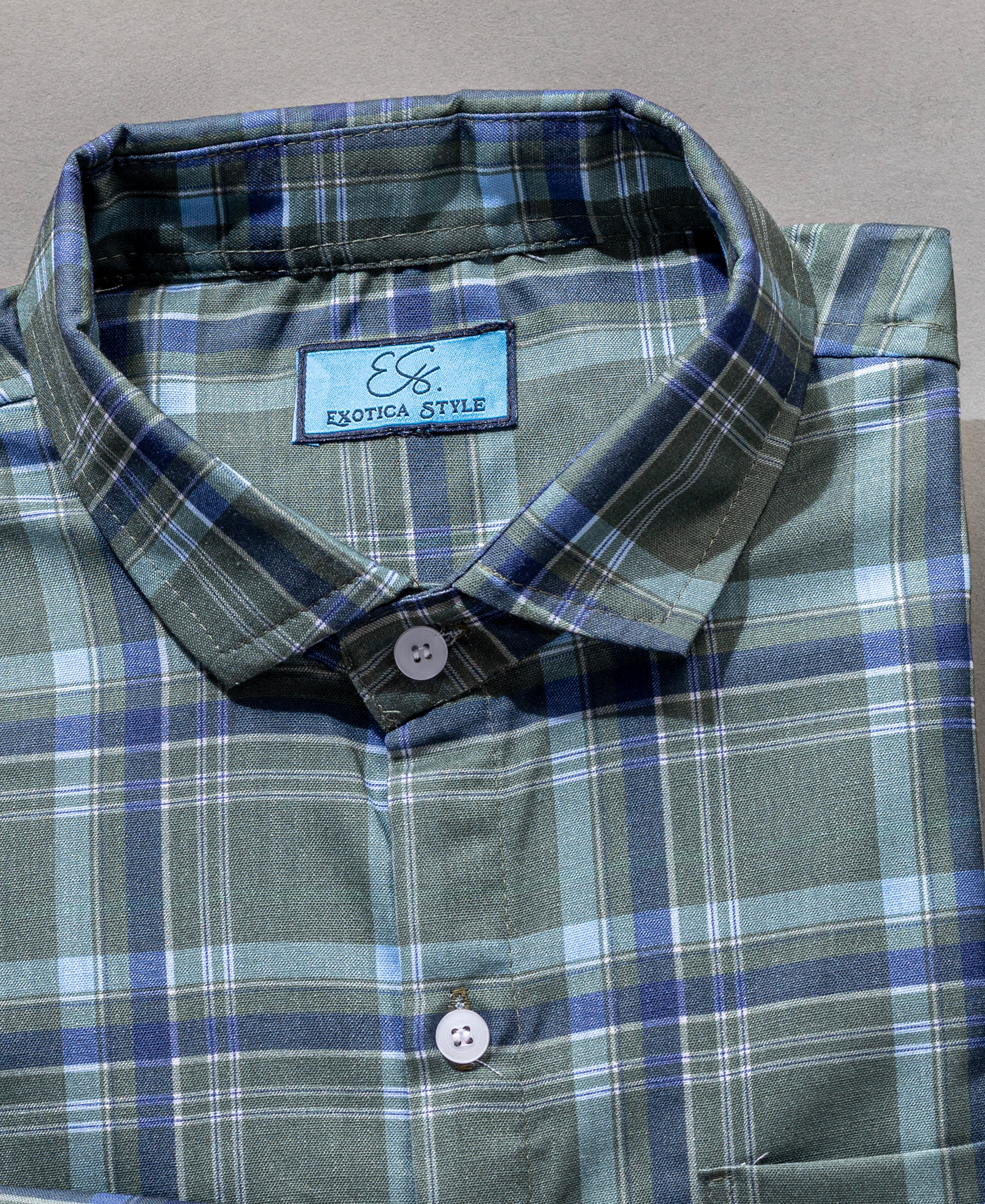 Men’s Green Checked Cotton Shirt with Long Sleeves and Pocket